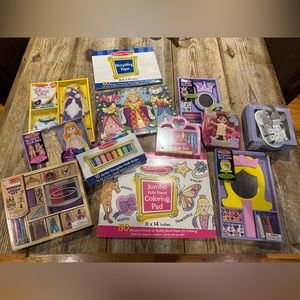 12 piece Wood learning &  play toys w/ sandle All New by Melissa & Doug